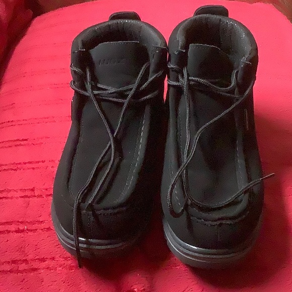 Lugz Men’s Chukka Boots - Picture 4 of 6